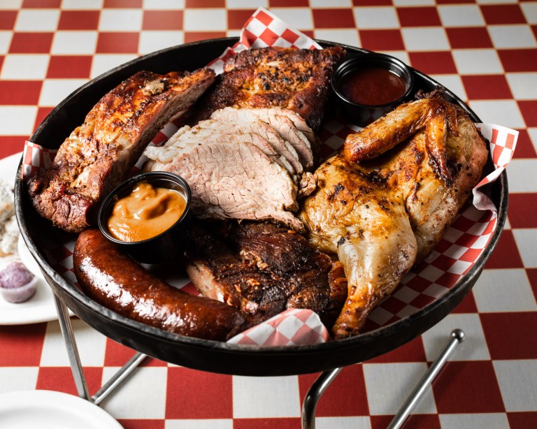 robinswoodfirebbq_garbagecancombo_2880x2304