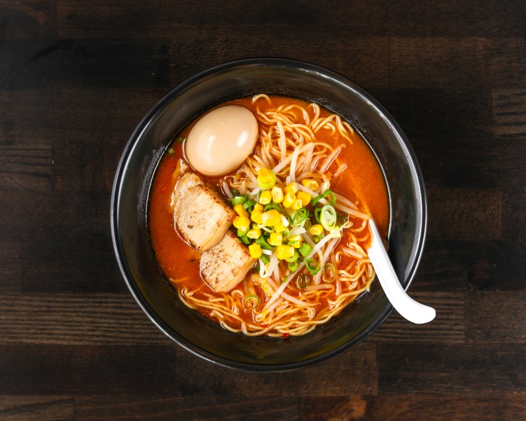 mogumogu_spicymisoramen_2880x2304